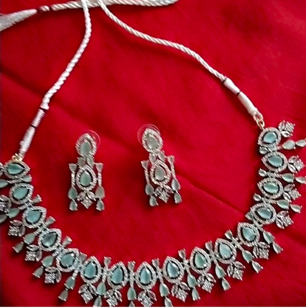 Necklace set